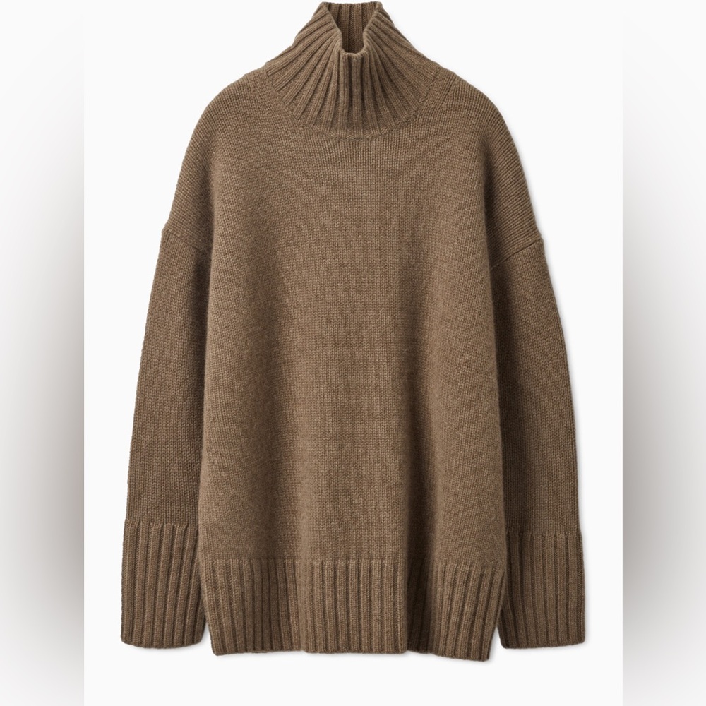 COS 100% cashmere funnel neck sweater sz M